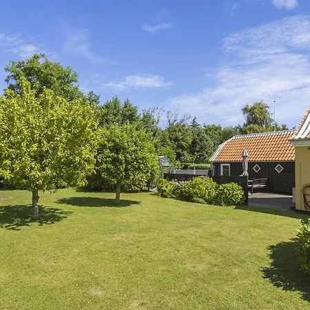 Prázdninový dům Faik - 1-4km From The Sea By Interhome *
