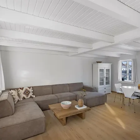 Semesterbostad Faik - 1-4km From The Sea By Interhome